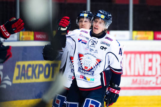 Linköpings Ken André Olimb jublar