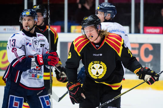 Linköpings Andrew Gordon och Brynäs Ludvig Nilsson