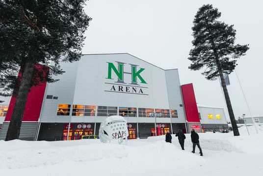 NHK Arena innan ishockeymatchen i Hockeyallsvenska finalen