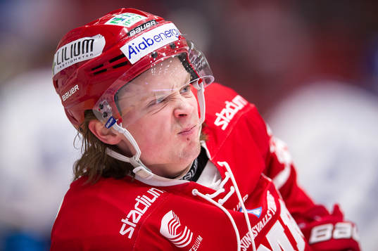 Timrås Jonathan Dahlen värmer upp