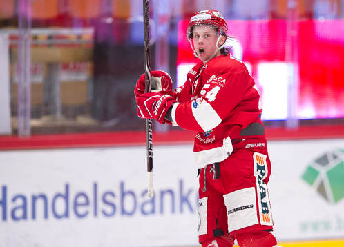 Timrås Jonathan Dahlen jublar
