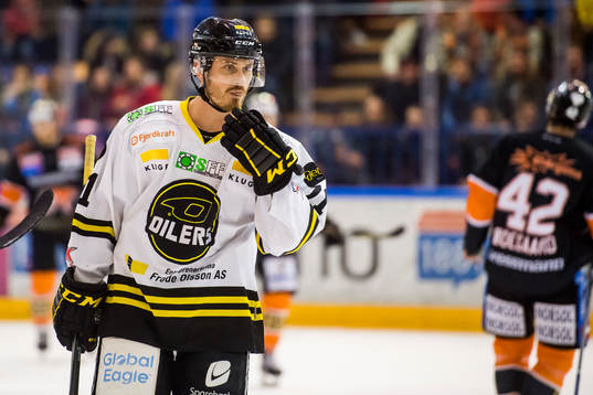 Peter Lorentzen of Stavanger Oilers looks dejected