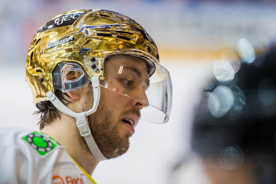 Eirik Østrem Salsten of Stavanger Oilers