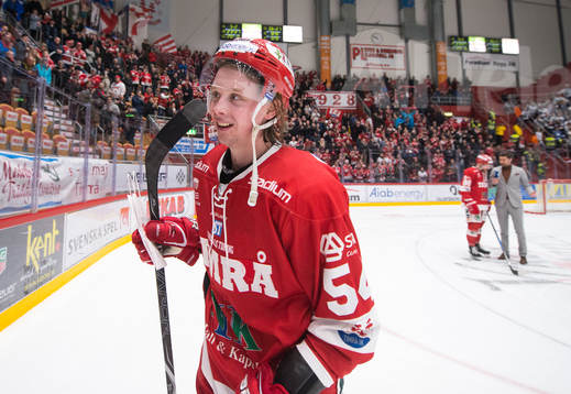 Timrås Jonathan Dahlen jublar