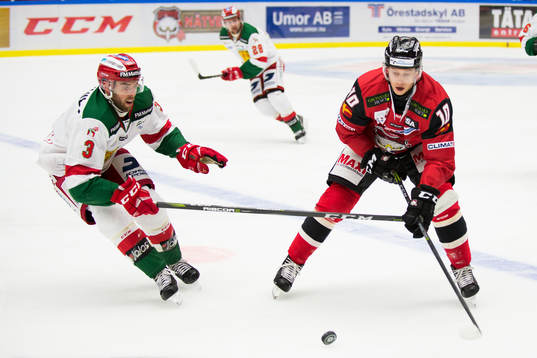 Malmö Redhawks Robin Alvarez och Moras Brandon Gormley