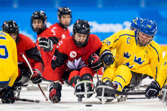 Corbyn Smith of Canada and Peter Ojala of Sweden