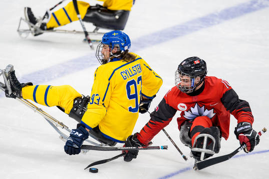 Maximilian Gyllsten of Sweden and Ben Delaney of Canada