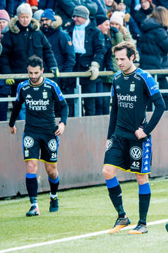 IFK Göteborgs André Calisir och Mikkel Diskerud deppar
