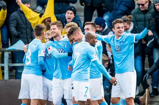 Malmö FFs spelare jublar