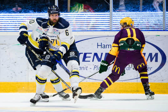 s Christoffer Persson