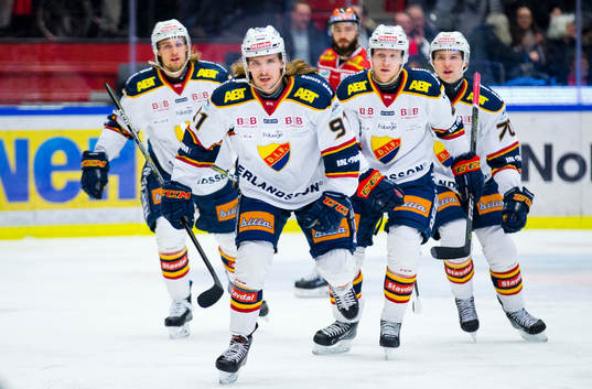 Djurgårdens Axel Jonsson Fjällby jublar