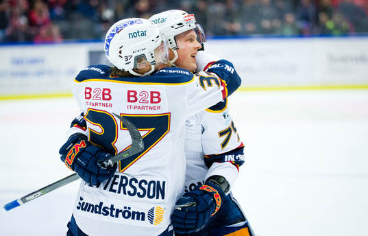 Djurgårdens Patrik Lundh jublar