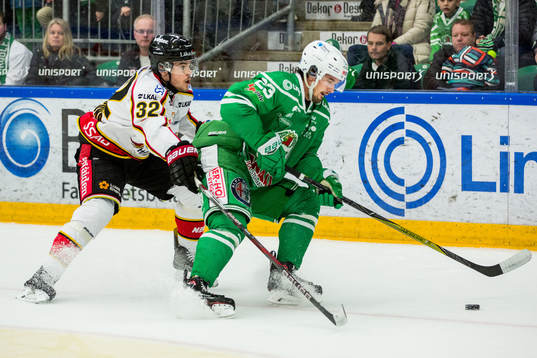 Luleås Oscar Engsund och Rögles Daniel Sylwander