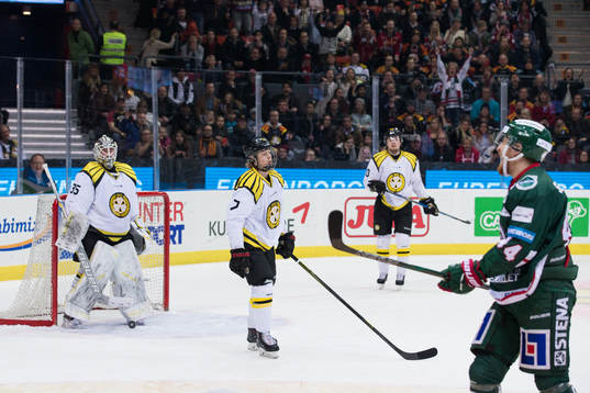 Brynäs Adam Boqvist deppar