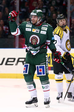 Frölundas Jan Mursak jublar