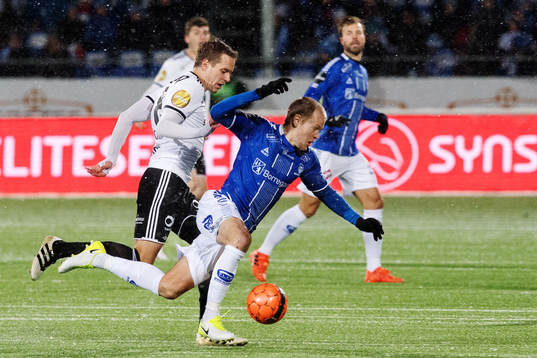 Anders Konradsen of Rosenborg and Matti Lund Nielsen