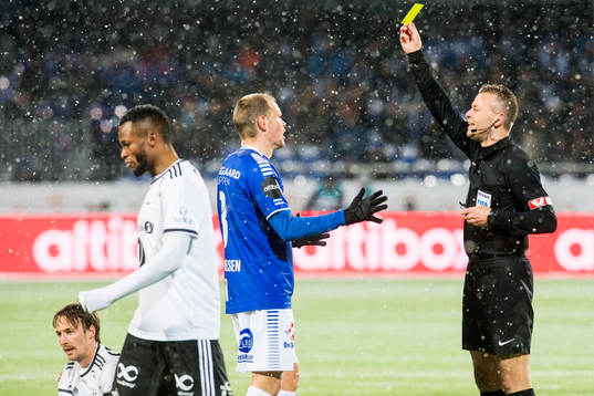 Matti Lund Nielsen of Sarpsborg 08 gets a yellow card from
