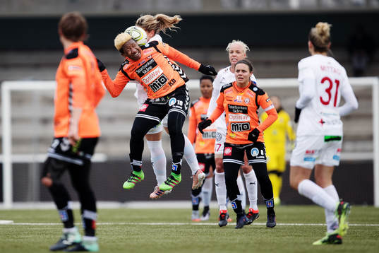 Kristianstads k´Rita Chikwelu i nickduell