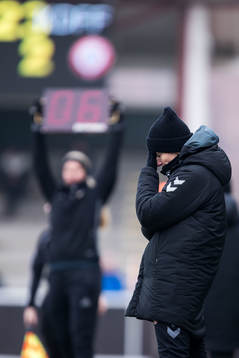 Kristianstads tränare Elisabet Gunnarsdottir deppar
