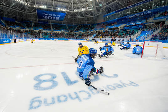Christian Hedberg of Sweden and Stephan Kafmann of Italy