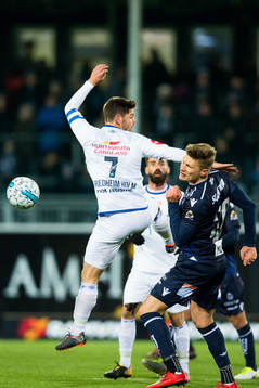 Daniel Fredheim Holm of Vålerenga and Benjamin Stokke of