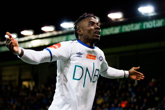 Bläddra bland fler bilder av Football, Eliteserien, Kristiansund - Vålerenga