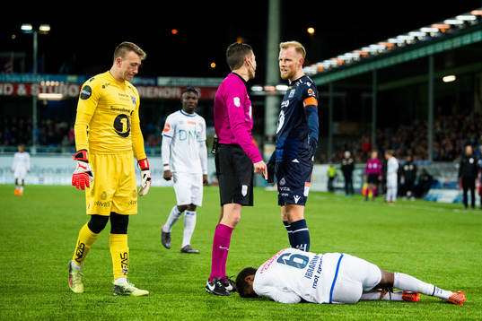 Goalkeeper Sean McDermott of Kristiansund, Tore Hansen,