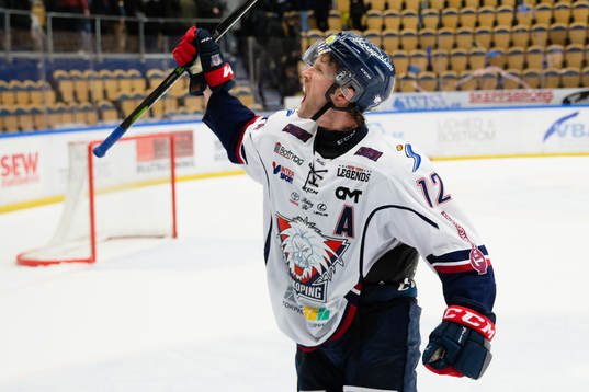 Linköpings Sebastian Karlsson jublar