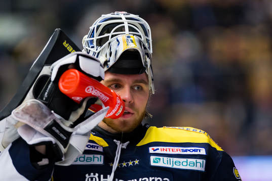 s målvakt Felix Sandström