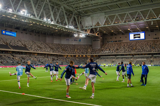 Djurgårdens spelare värmer upp före kvartsfinalen i