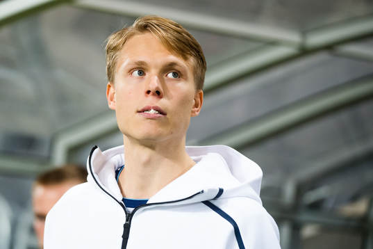 Jonathan Augustinsson före  kvartsfinalen i Svenska Cupen