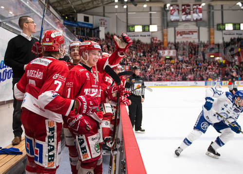 Timrå och Johan Johnsson jublar