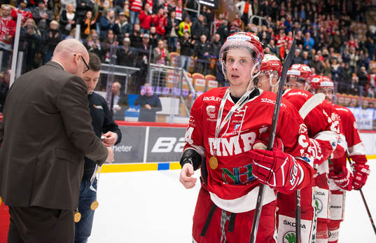 Timrås Jonathan Dahlen får medalj