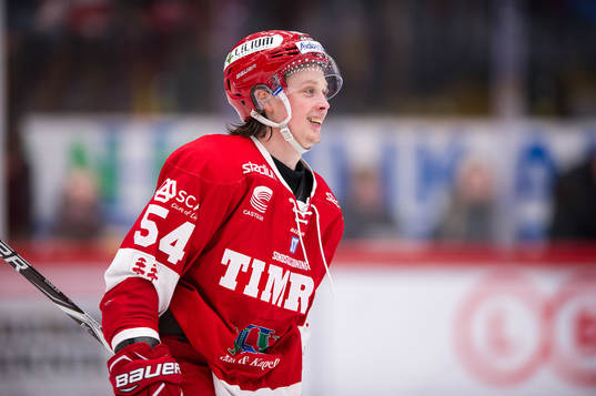 Timrås Jonathan Dahlen jublar