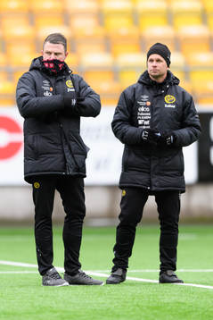 manager Jimmy Thelin och assisterande tränare Tobias