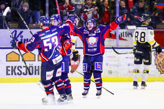 Linköpings Kristian Näkyvä jublar