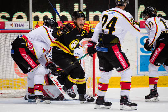 Brynäs Jacob Blomqvist jublar
