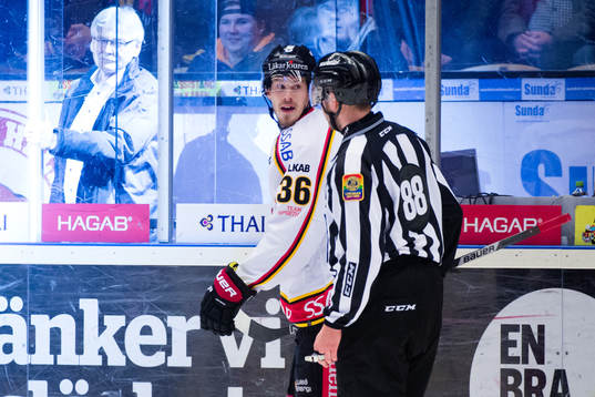 Luleås Emil Larsson deppar