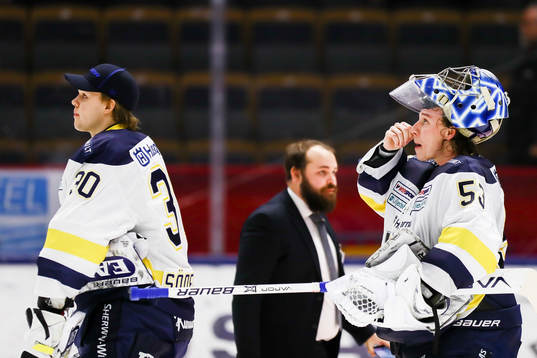 s målvakt Linus Söderström och målvakt Fredrik