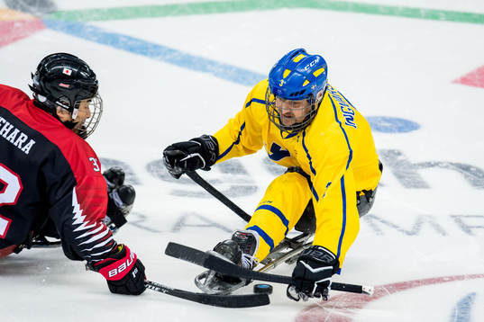 Niklas Ingvarsson of Sweden