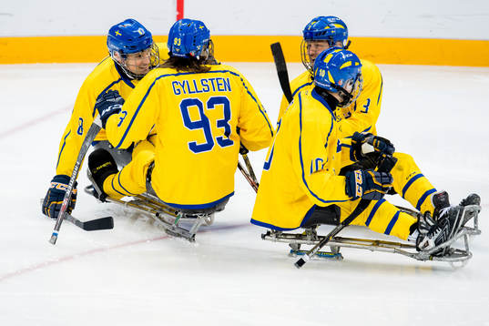 Maximillian Gyllsten of Sweden celebrates with teammates