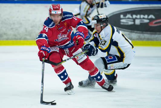 Bläddra bland fler bilder av Ishockey, Playoff 3, Kval till Hockeyallsvenskan, Huddinge - Visby/Roma