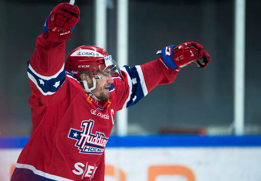 Huddinges Martin Eklund jublar