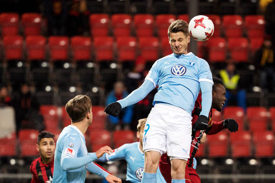 Malmö FFs Markus Rosenberg nickar