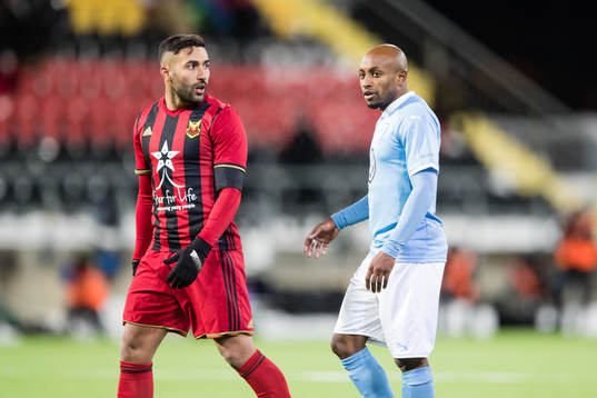 Östersunds Saman Ghoddos och Malmö FFs Fouad Bachirou