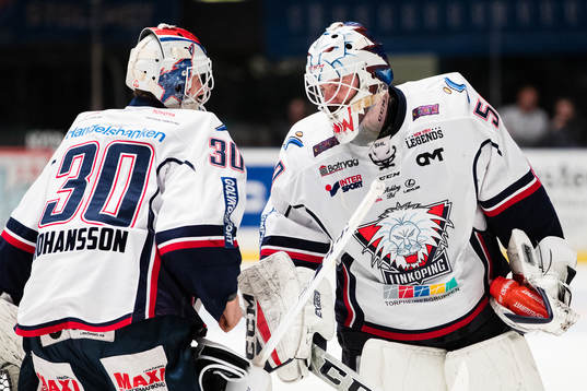 Linköpings målvakt Jacob Johansson byts in istället för