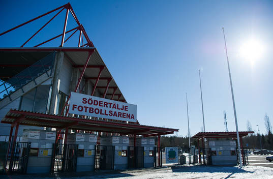 Entrén till Södertälje Fotbollsarena