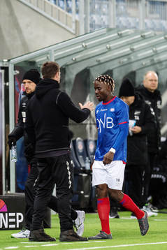 Ronny Deila, head coach of Vålerenga, and Sam Johnson of