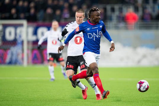 Espen Ruud of Odd and Sam Johnson of Vålerenga