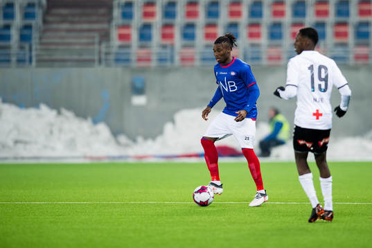 Samuel Adekugbe of Vålerenga